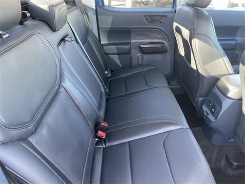 Used 2024 Ford Maverick Lariat w/ Black Appearance Package image 32