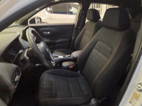 Certified 2023 Honda HR-V Sport image 14