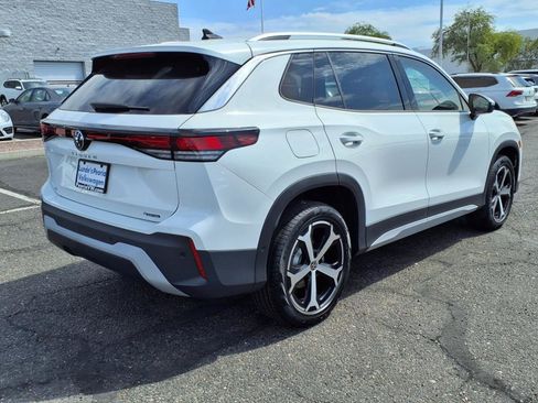 New 2025 Volkswagen Tiguan SE image 5