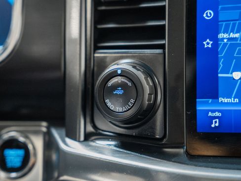 Certified 2023 Ford F150 Lariat w/ Equipment Group 502A High image 31