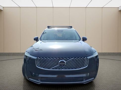New 2026 Volvo XC90 B6 Ultra w/ Lounge Package image 4