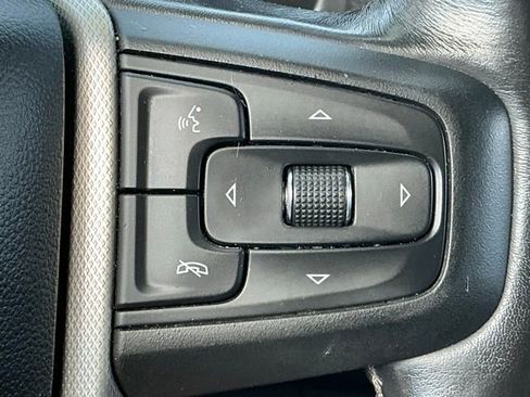 Used 2021 GMC Yukon Denali w/ Advanced Technology Package AWD/4WD image 19