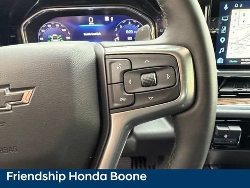 Used 2025 Chevrolet Silverado 1500 RST w/ Convenience Package II AWD/4WD image 26