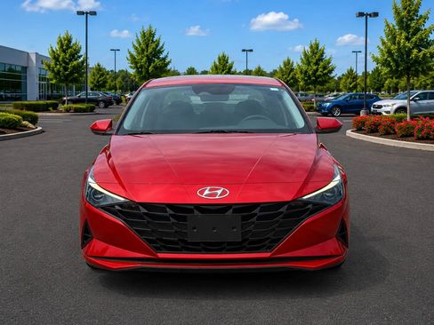 Used 2022 Hyundai Elantra SEL FWD image 8
