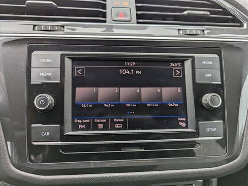Used 2019 Volkswagen Tiguan S FWD image 17
