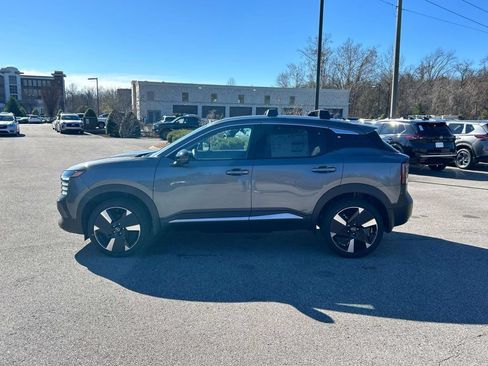 New 2026 Nissan Kicks SR w/ Cold Weather Package AWD/4WD image 4