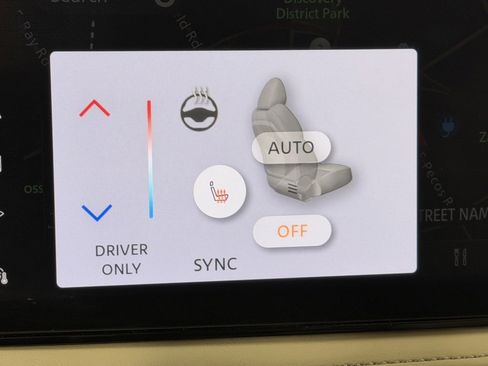 Used 2024 Nissan Ariya FWD image 20