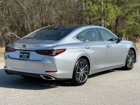 Certified 2025 Lexus ES 350 w/ Premium Package image 13