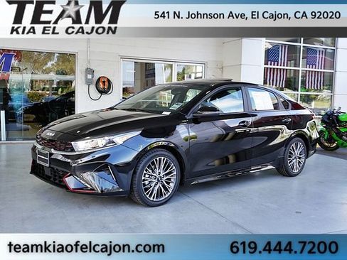 Used 2023 Kia Forte GT-Line w/ GT-Line Premium Package image 5