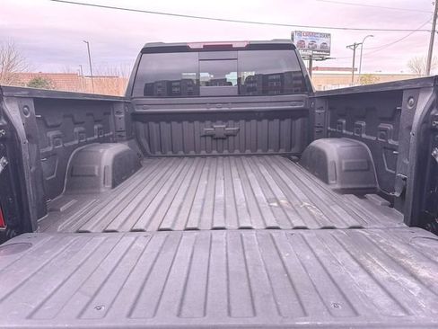 Used 2025 Chevrolet Silverado 1500 LTZ image 26