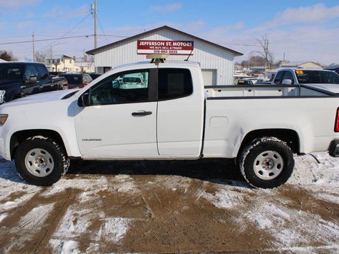 Used 2018 Chevrolet Colorado W/T image 1