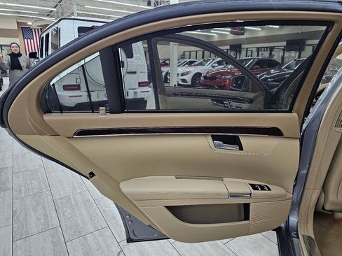 Used 2010 Mercedes-Benz S 550 image 41