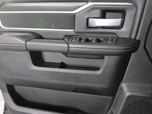 Used 2025 RAM 2500 Big Horn image 30