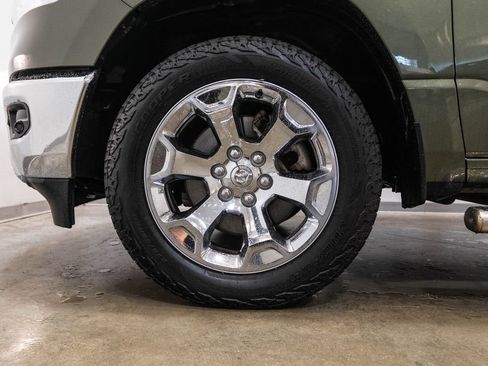Used 2020 RAM 1500 Big Horn AWD/4WD image 11