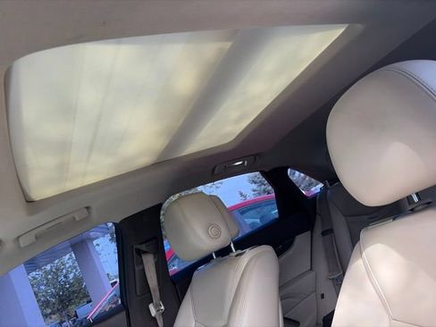 Used 2013 Cadillac XTS Premium FWD image 3