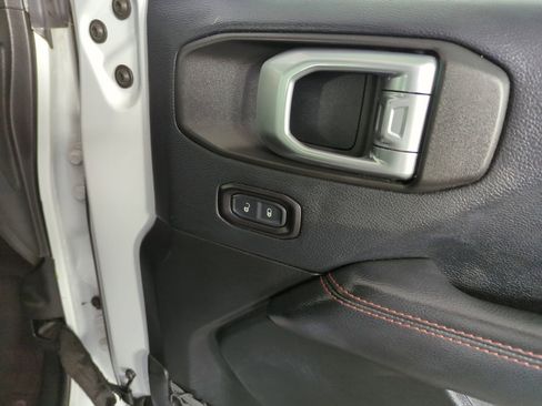 Used 2019 Jeep Wrangler Unlimited Rubicon AWD/4WD image 31