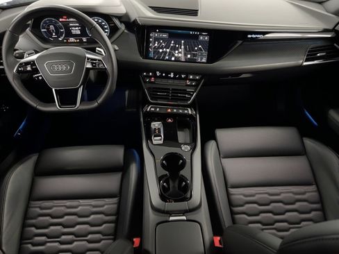 Used 2023 Audi e-tron GT Prestige w/ Prestige Package image 17