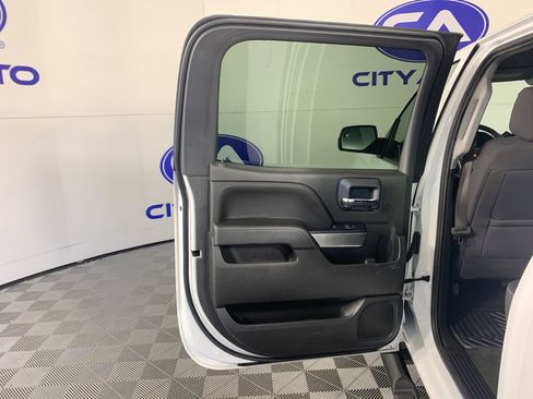 Used 2018 Chevrolet Silverado 1500 LT w/ Texas Edition image 30