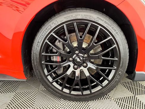 Used 2016 Ford Mustang GT Premium w/ GT Performance Package RWD image 16