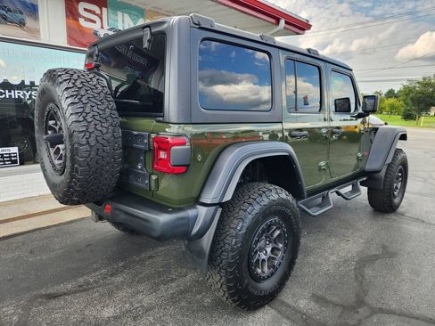 Used 2023 Jeep Wrangler Unlimited Rubicon w/ Xtreme Recon 35" Tire Package AWD/4WD image 3