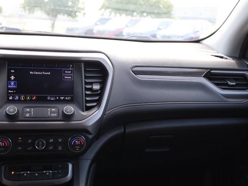 Used 2023 GMC Acadia AT4 w/ Technology Package AWD/4WD image 25