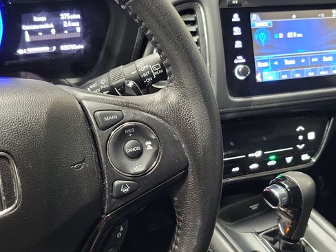 Used 2022 Honda HR-V EX-L image 25