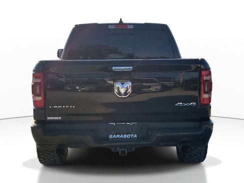 Used 2021 RAM 1500 Limited w/ Body Color Bumper Group image 5
