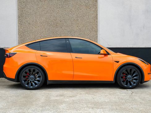 Used 2022 Tesla Model Y Performance AWD/4WD image 6