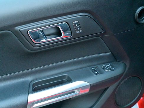 Used 2017 Ford Mustang GT w/ Interior & Wheel Package image 19