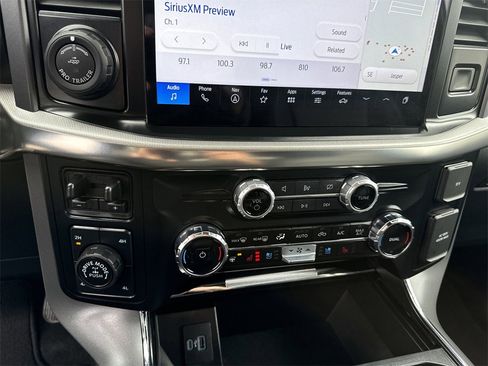 Used 2024 Ford F150 Lariat w/ Tow/Haul Package image 28