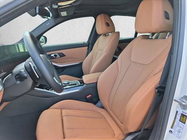 Used 2024 BMW 330i Sedan w/ Convenience Package RWD image 17