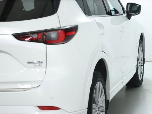 Certified 2023 MAZDA CX-5 Signature image 47