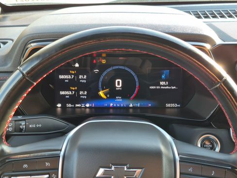 Used 2024 Chevrolet Colorado Z71 w/ Z71 Convenience Package 2 AWD/4WD image 23