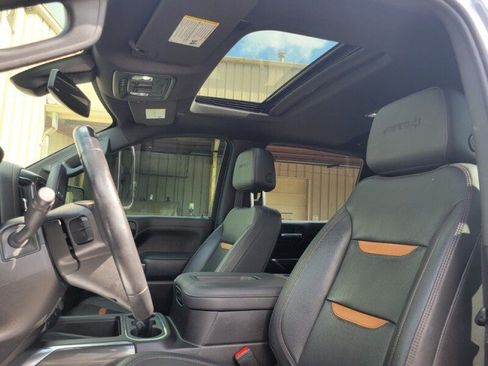 Used 2022 GMC Sierra 1500 AT4 w/ AT4 Premium Package AWD/4WD image 13