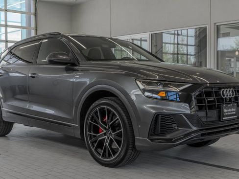 Used 2020 Audi Q8 Premium Plus AWD/4WD image 12