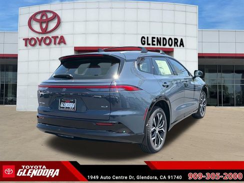 New 2026 Toyota Crown Signia AWD/4WD image 10