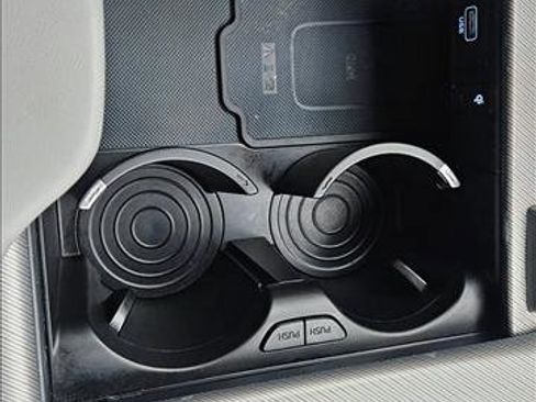 Used 2024 Hyundai Palisade SEL image 12