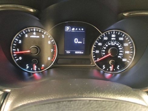 Used 2017 Kia Forte EX FWD image 23