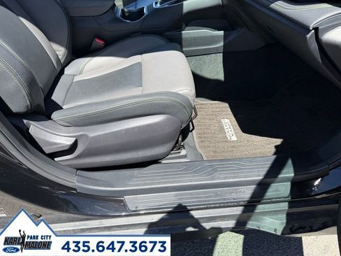 Used 2025 Subaru Outback Onyx Edition AWD/4WD image 38