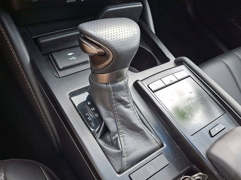 Used 2021 Lexus ES 350 F Sport w/ Accessory Package 2 FWD image 12