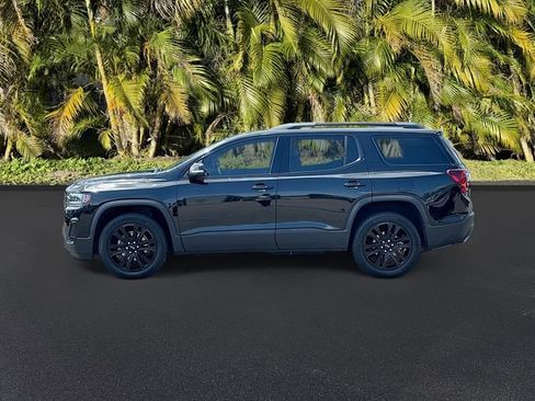 Used 2023 GMC Acadia SLE w/ Driver Convenience Package FWD image 8
