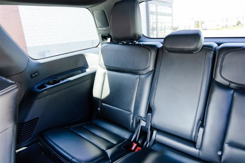 Used 2025 Ford Expedition Platinum w/ Stealth Appearance Package AWD/4WD image 40