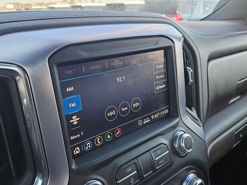 Used 2020 GMC Sierra 1500 SLT w/ SLT Premium Plus Package image 17