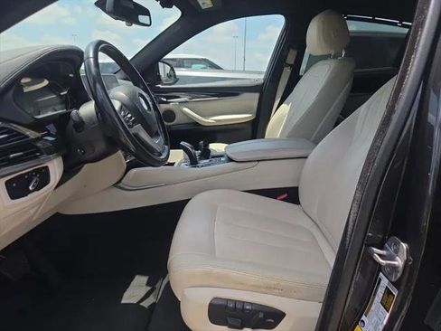 Used 2018 BMW X6 sDrive35i RWD image 9