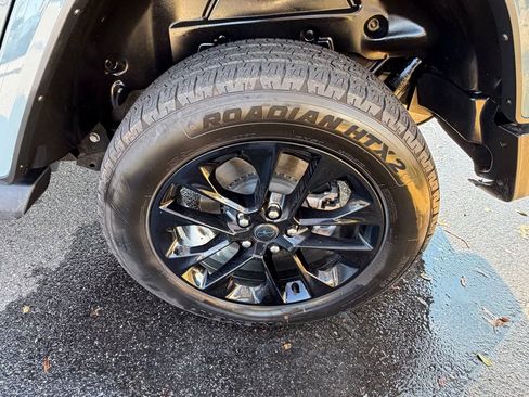 Used 2024 Jeep Wrangler Unlimited Sahara w/ Technology Group image 13