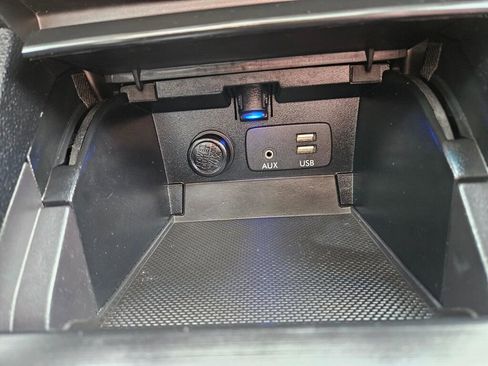 Used 2016 Subaru Outback 2.5i Limited image 8