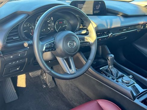 Used 2025 MAZDA MAZDA3 s image 14