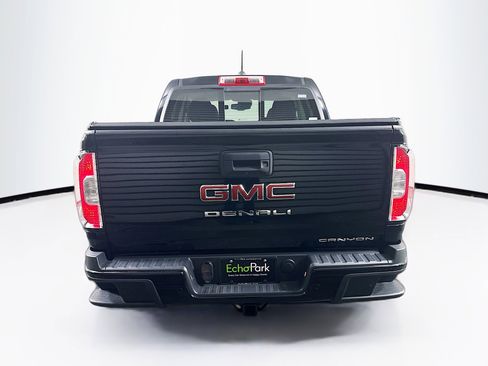Used 2022 GMC Canyon Denali image 7