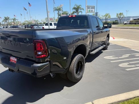 New 2026 RAM 3500 Big Horn AWD/4WD image 4
