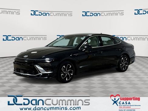 Used 2024 Hyundai Sonata SEL FWD image 1